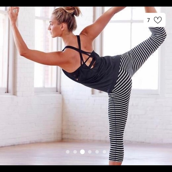Athleta leggings - Picture 3 of 6